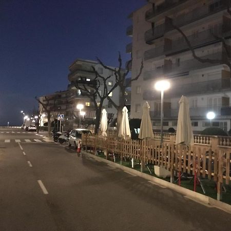 Apartmán Carrer De Victoria Dels Angels, 11 La Pineda Exteriér fotografie